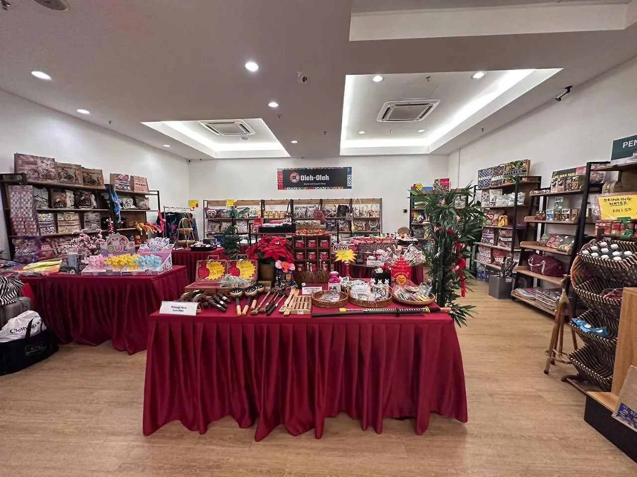 Merlene Suites At Mansion One Formerly Know As Mansion One Suites Апартаменты