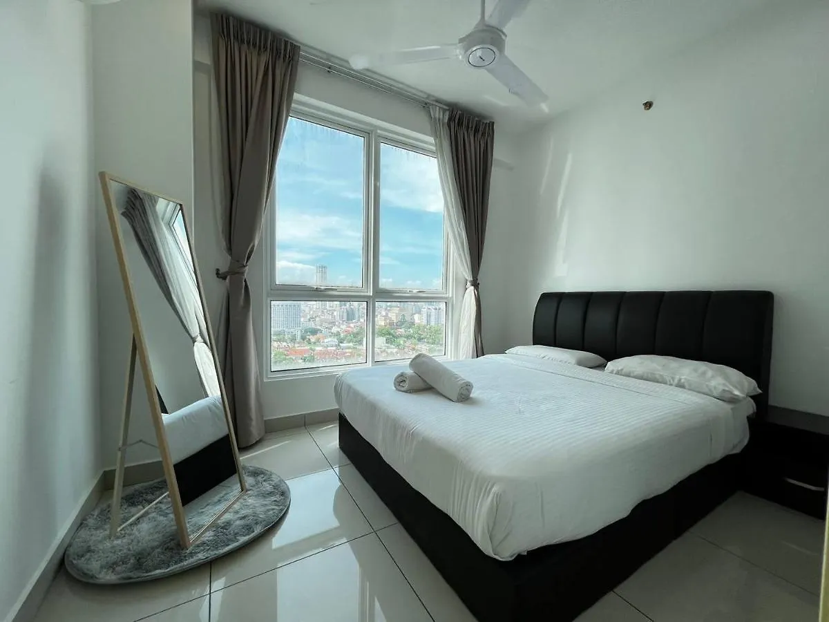 Apartment Merlene Suites At Mansion One Formerly Know As Mansion One Suites Malaysia